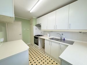 Beacon Close- click for photo gallery